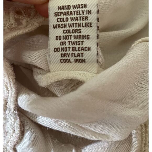 Surf Gypsy Eyelet  Women’s Ombré Color Shorts Size M Excellent Condition - Picture 8 of 8